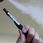 ¿Los cigarrillos electrónicos pueden causar pérdida auditiva?