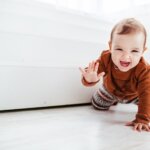 Niños pequeños con pérdida de audición profunda se benefician de los implantes cocleares
