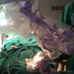 Paraguay: primer niño de seis previstos, recibe implante coclear donado por el Ministerio de Salud