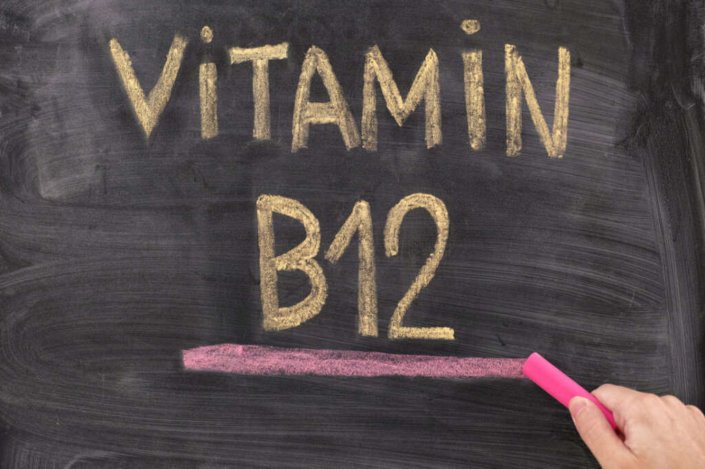 Vitamina B12