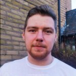 Estudiante de política de Bradford asume el desafío de crear conciencia sobre el tinnitus