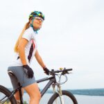 Mujer queda con tinnitus tras ir 4 horas en bici escuchando música con auriculares a muy alto volume...
