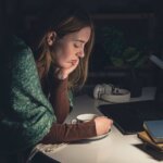 Insomnio y Tinnitus, una Relación Crucial Según Estudio del Hospital Henry Ford