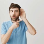 Explorando la Relación entre Pérdida de Audición y Riesgo de Demencia